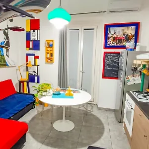 https://mr-square.catania-hotels.net